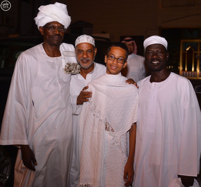 وصول الطفل المخترع الأمريكي من أصل سوداني إلى جدة