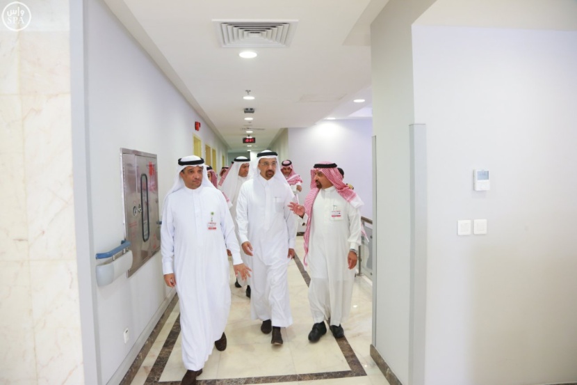 وزير الصحة يزور مستشفى الملك خالد التخصصي للعيون