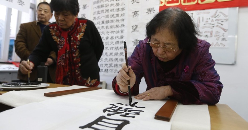 وفاة مبتكر نظام كتابة اللغة الصينية الحديثة 