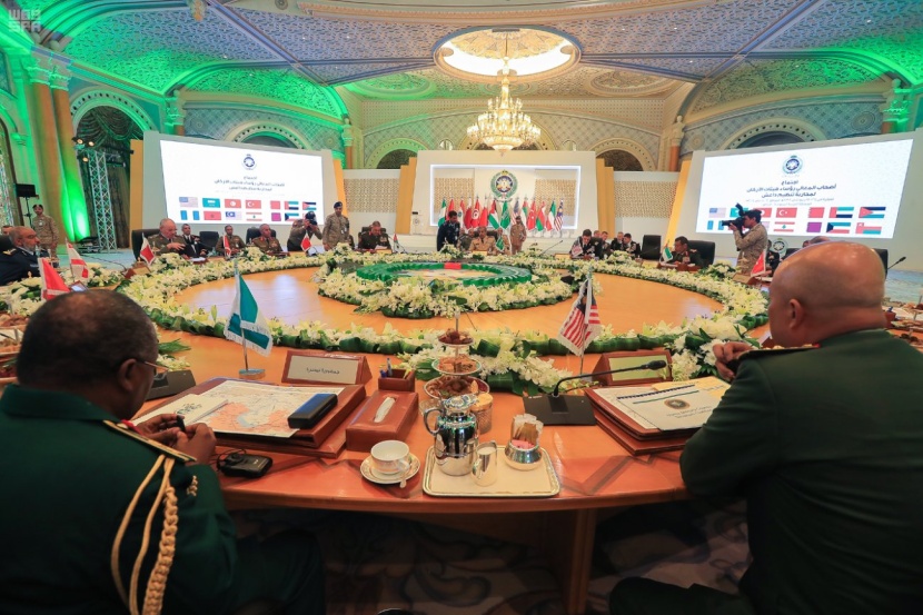 افتتاح " أعمال مؤتمر دول التحالف ضد تنظيم داعش الإرهابي " في الرياض
