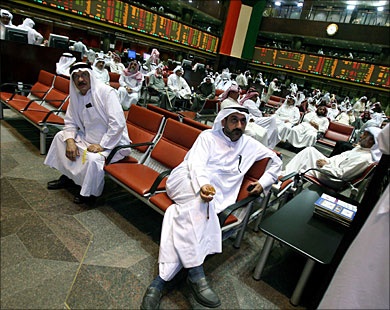 بورصة الكويت تغلق على ارتفاع مؤشراتها الثلاثة الرئيسية