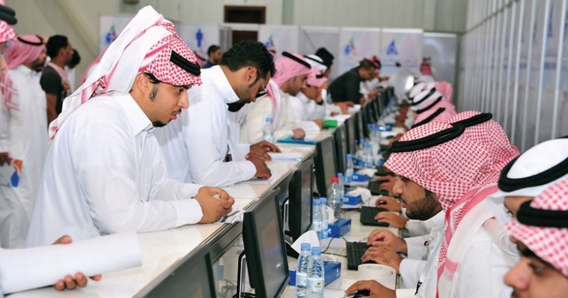 تراجع وظائف السعوديين 32.4 ألف وظيفة مقابل 5800 جديدة للأجانب في 3 أشهر