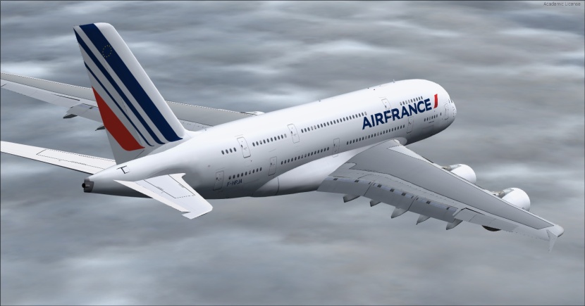 طيارو "أير فرانس" يوافقون على إنشاء شركة تابعة للطيران منخفض التكاليف