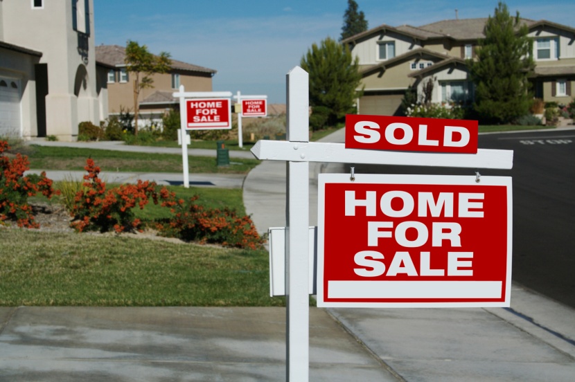 ارتفاع مبيعات المنازل الجديدة بأمريكا بأقل من المتوقع في يناير