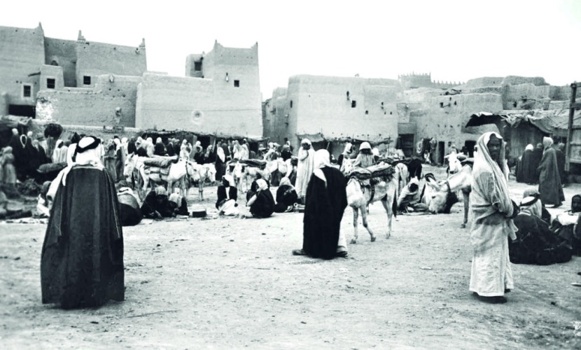 التاجر السمح ابن حسن .. تكفل بالعلم وأطعم الباحثين عن العمل