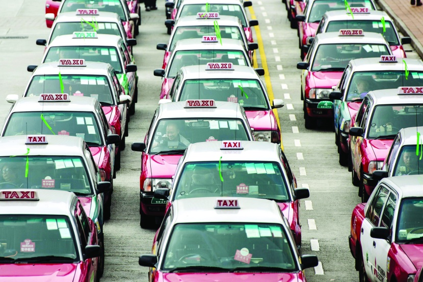 سائقو سيارات الأجرة يحتجون في هونج كونج