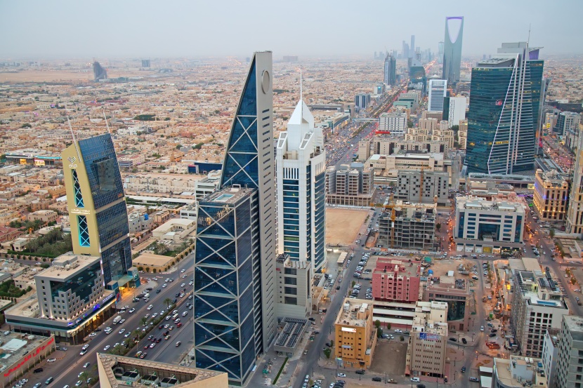 السعودية ترخص لـ 19 شركة أمريكية بملكية كاملة وإلزامها بأنظمة التوطين