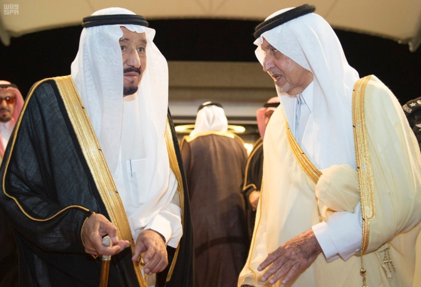  خادم الحرمين الشريفين يصل إلى جدة قادمًا من الرياض
