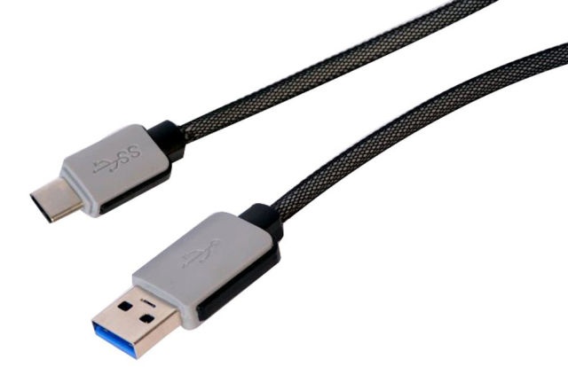 استعدوا لتوديع منفذ "USB" الشهير 