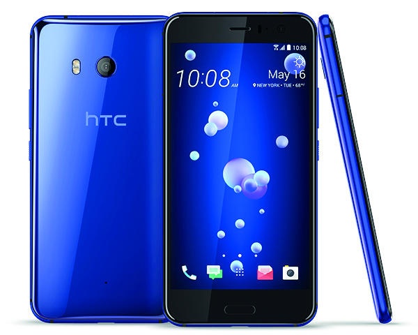 HTC تكشف الستار 
عن هاتفU11