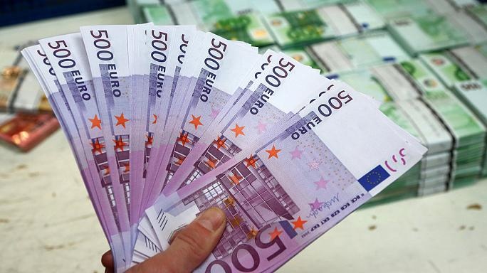 ايطاليا مستعدة لتسديد 17 مليار يورو لانقاذ مصرفين