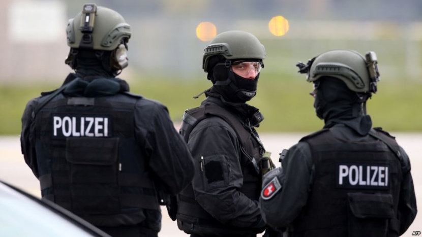 محكمة تؤكد حق الشرطة الألمانية في رفض طلبات توظيف قصار القامة