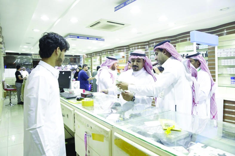 «التجارة» تحيل 122 قضية تستر تجاري في الرياض إلى «الادعاء العام»