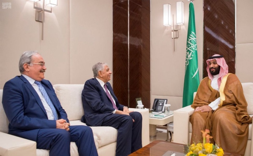  نائب الملك يبحث الفرص الاقتصادية المشتركة مع وزير النفط العراقي