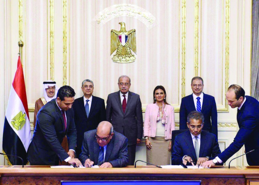 «أكوا باور» توقع اتفاقية شراء طاقة لمحطات بنبان الشمسية الكهروضوئية الثلاث بقدرة إنتاجية 165.5 ميجاواط