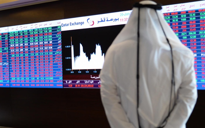 الأزمة الخليجية تعصف باقتصاد قطر