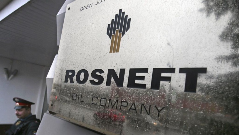 شركة صينية تجري محادثات أولية لشراء حصة في "روسنفت"