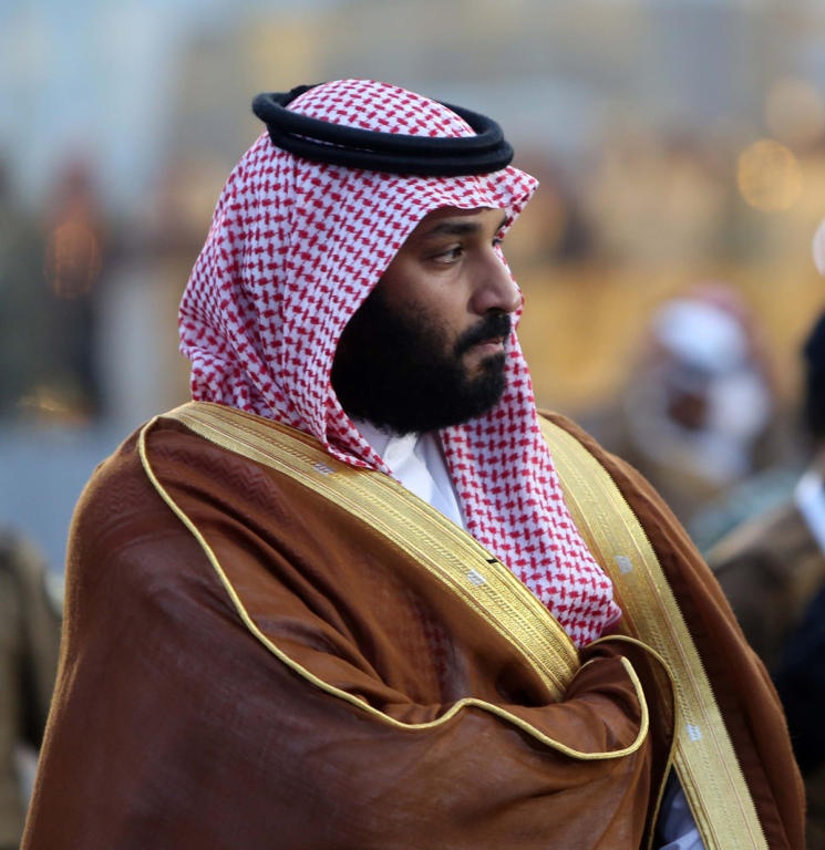نائب الملك يرعى حفل استعراض قوات أمن الحج المشاركة  في تنفيذ الخطط الأمنية لحج هذا العام
