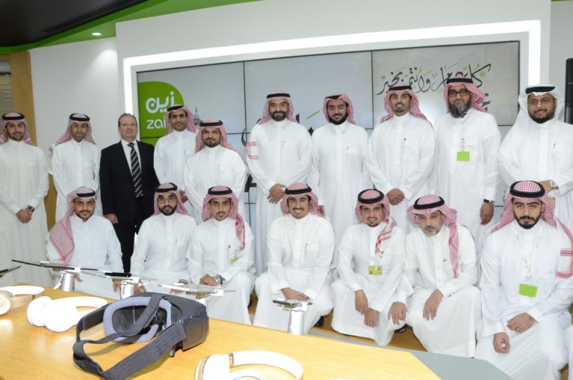 وزير الاتصالات يثني على خدمات «زين السعودية» المقدمة لضيوف الرحمن