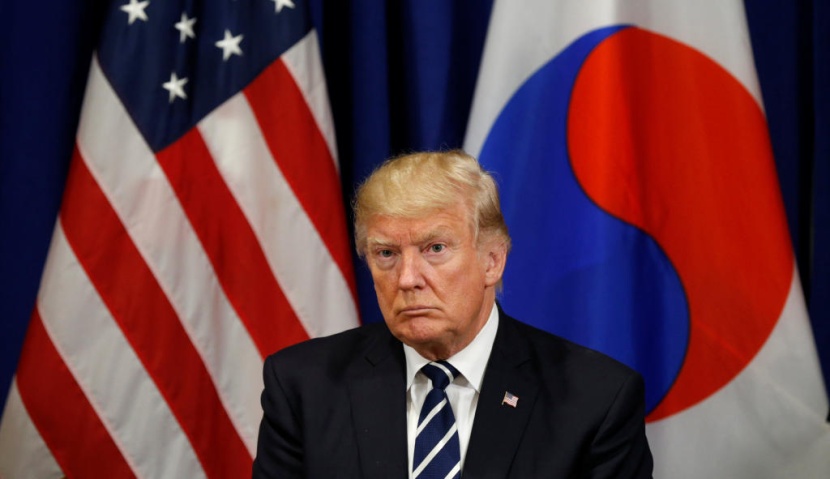ترامب يوقع أمرا تنفيذيا جديدا يوسع نطاق العقوبات على كوريا الشمالية