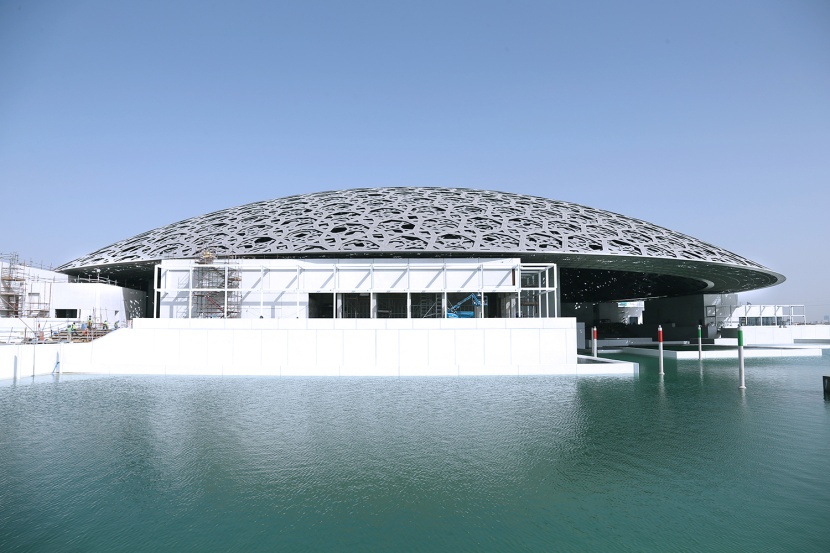 متحف اللوفر في أبوظبي يفتح أبوابه في 11 نوفمبر
