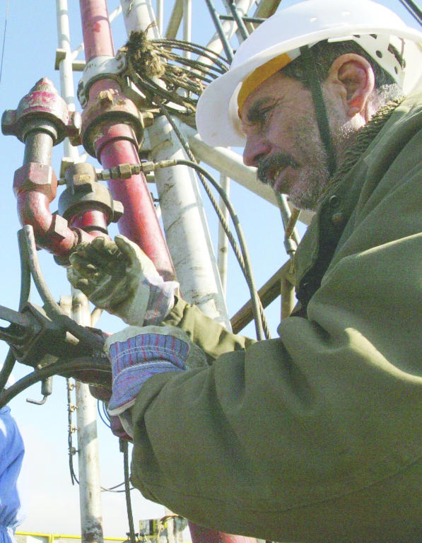 الجزائر تعزز إنتاج الغاز بواقع 10 ملايين 
متر مكعب يوميا