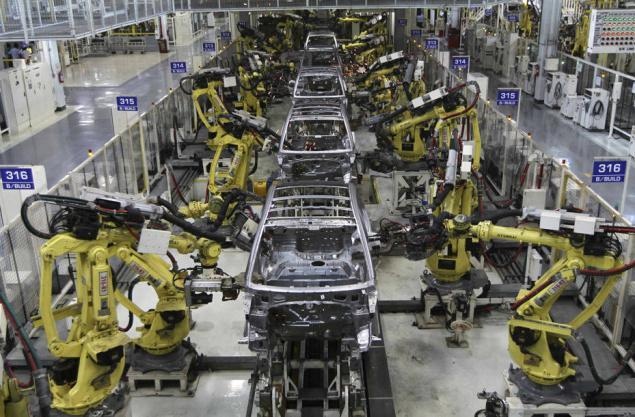 أمريكا تسعى لضم الصلب والألومنيوم لقواعد إنتاج السيارات في نافتا