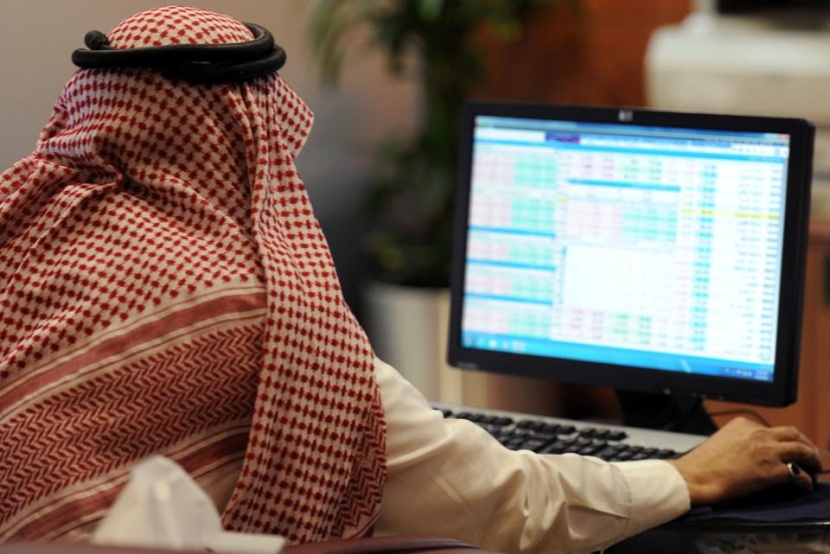 البورصة السعودية تتراجع ومعظم الأسواق تتحرك داخل نطاق ضيق