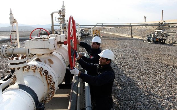 صادرات العراق من النفط تهبط أكثر من 200 ألف برميل 