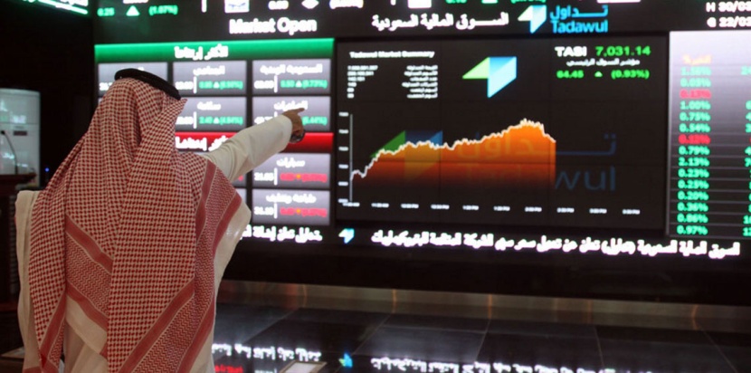 الأهلي التجاري وموبايلي يدفعان الأسهم السعودية للهبوط وإعمار يضغط على سوق دبي