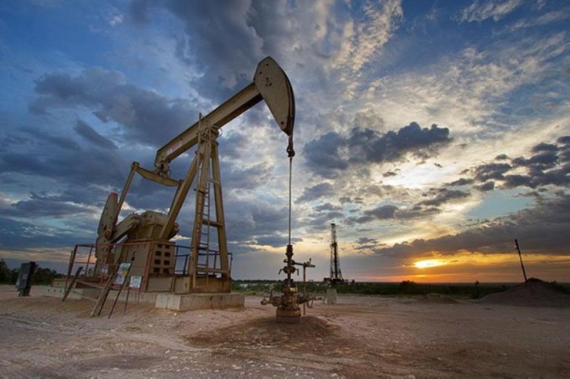 أسعار النفط ترتفع مدعومة بانخفاض صادرات جنوب العراق