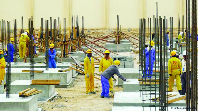 شكوك حول وعود قطر بإصلاح أوضاع العمال الوافدين