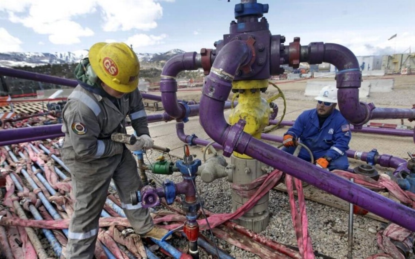 إدارة معلومات الطاقة تتوقع ارتفاع انتاج النفط الصخري الأمريكي للشهر الثاني عشر على التوالي