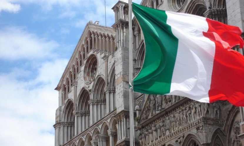 بنك "كاريدج" الايطالي المتعثر يبرم اتفاقيات رئيسية حول إعادة الرسملة
