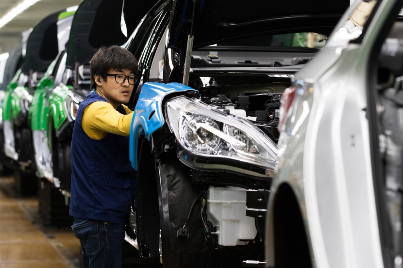 عمال "هيونداي موتور" يعلقون العمل في مصنع بكوريا الجنوبية
