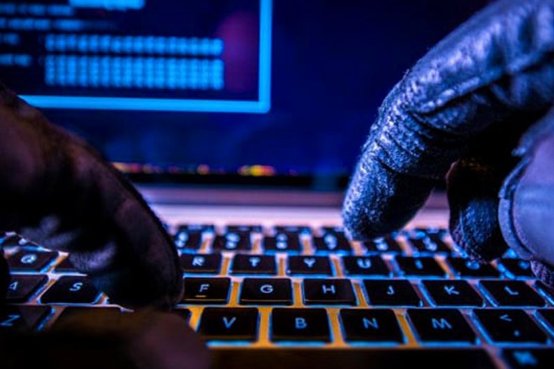 مركز الأمن الإلكتروني يحذر من هجمات جديدة تحمل ملفات خبيثه