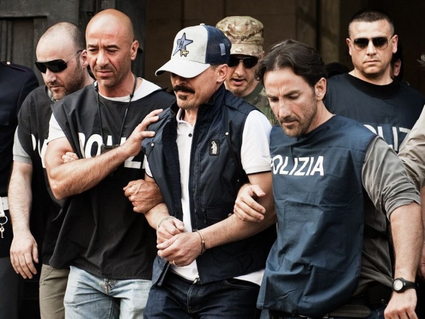 ايطاليا تحارب الفساد وتقبض على عشرات الأشخاص وتصادر أصول بالملايين في مداهمات ضد المافيا