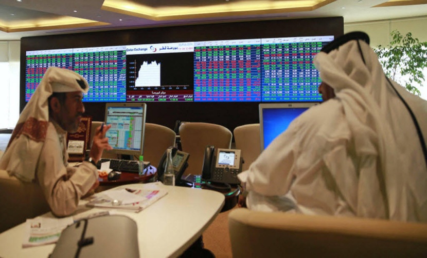 البورصة القطرية تهوي إلى مستويات 2011 .. والأسهم القيادية تضغط على "الخليجية"