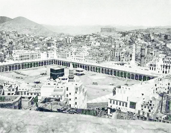 مكة المكرمة.. تعدد الأسماء يدل علي شرف المسمى