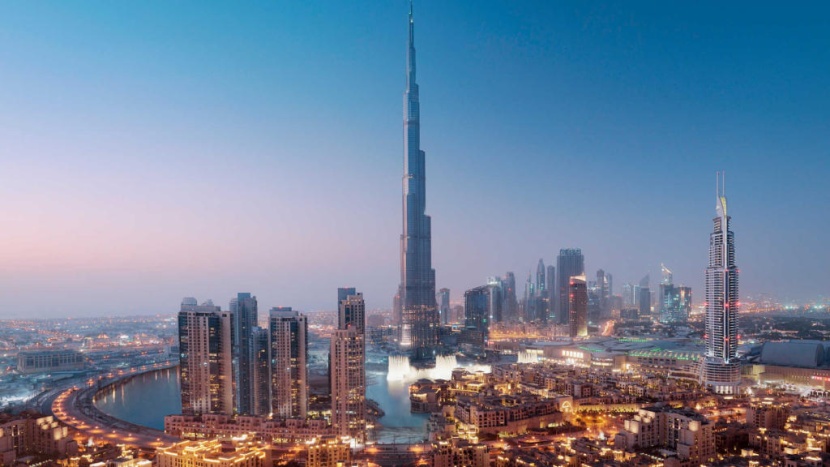 دبي تعتمد موازنة قياسية بعجز هو الأكبر منذ الأزمة المالية