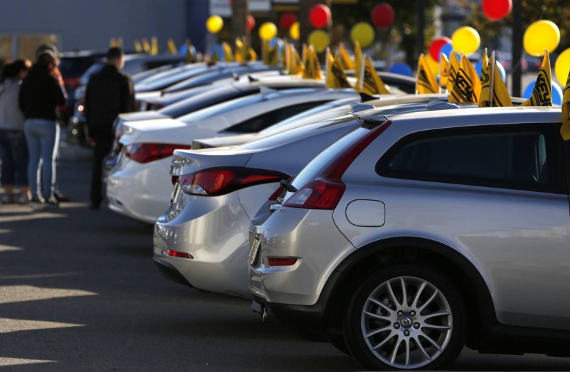 ارتفاع مبيعات السيارات في أوروبا بنسبة 5.9% خلال الشهر الماضي