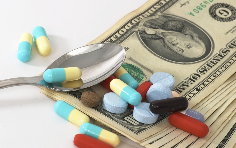 تجارة استغلال الأمراض ترفع أسعار الفيتامينات فوق 800 %