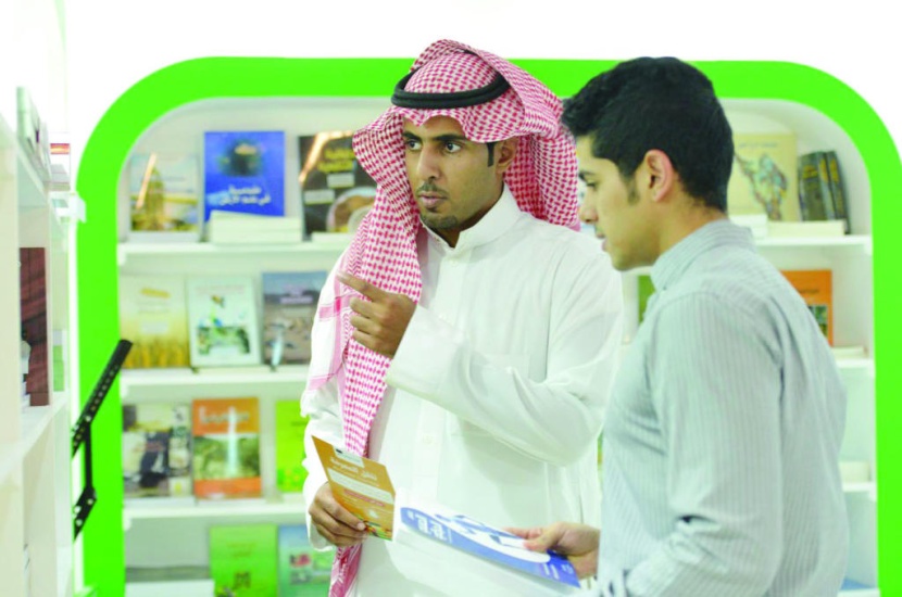 أكثر من 5 آلاف زائر لمعرض كتاب جدة خلال 3 أيام
