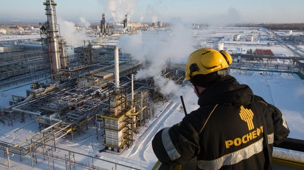 "روسنفت" تتفق مع "بي.بي" على استغلال النفط والغاز بالقطب الشمالي