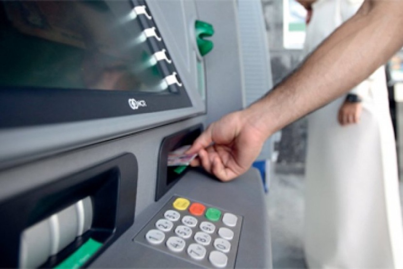 البنوك السعودية: السحب النقدي من أجهزة الصرف غير خاضع لضريبة القيمة المضافة