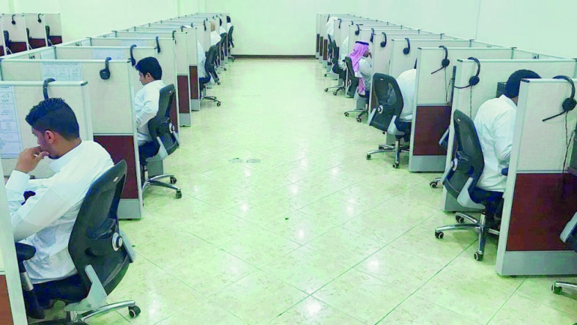 467 ألف موظف في القطاع الخاص يتقاضون 10 آلاف ريال فأكثر .. 47 % منهم سعوديون