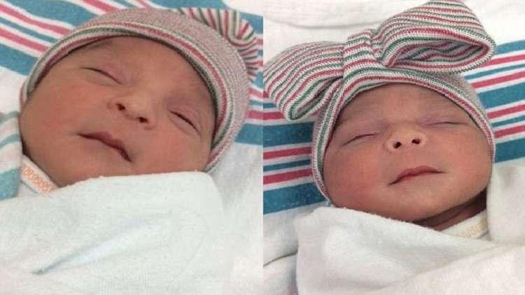 ولادة توأم الأول في 2017 والآخر في 2018