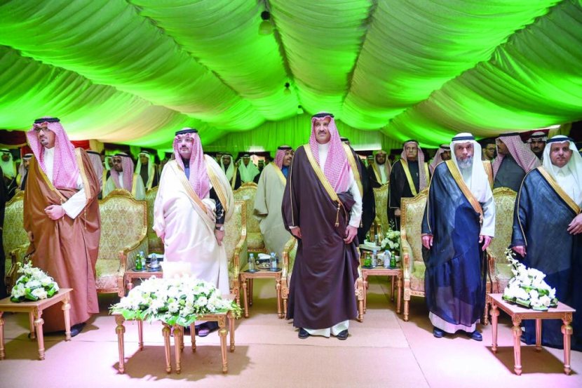 الأمير فيصل بن سلمان يضع حجر أساس مبنى الجامعة العربية المفتوحة