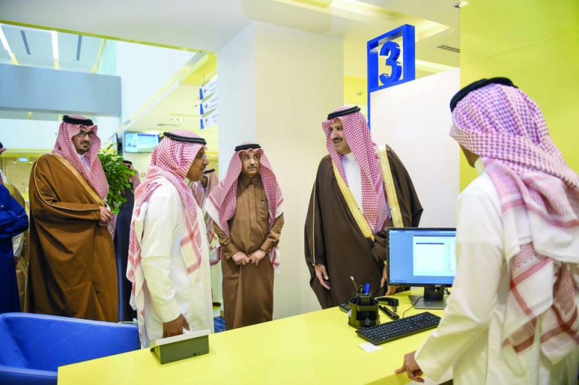 أمير المدينة المنورة: المواطن صاحب حق 
في الخدمة .. وتحسينها مطلب أساسي