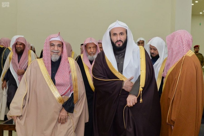 وزير العدل يدشن مجموعة المبادئ القضائية التي تصدر لأول مرة في تاريخ القضاء من المحكمة العليا